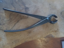 Load image into Gallery viewer, Kaneshin knob cutters #11