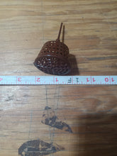 Load image into Gallery viewer, Large Fertilizer basket with attached lid