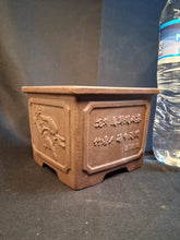 Load image into Gallery viewer, Unglazed bonsai pot- small square with designs
