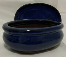 Load image into Gallery viewer, 5&quot; Glazed Ceramic Bonsai Pot &amp; Matching Tray ~ Pot Belly Oval Midnight Blue
